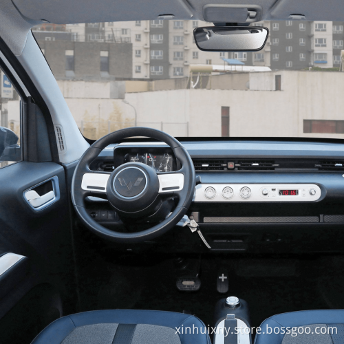 Popular Pure Electric Sports Automatic wuling mini EV 2023 Flagship New Energy Vehicle